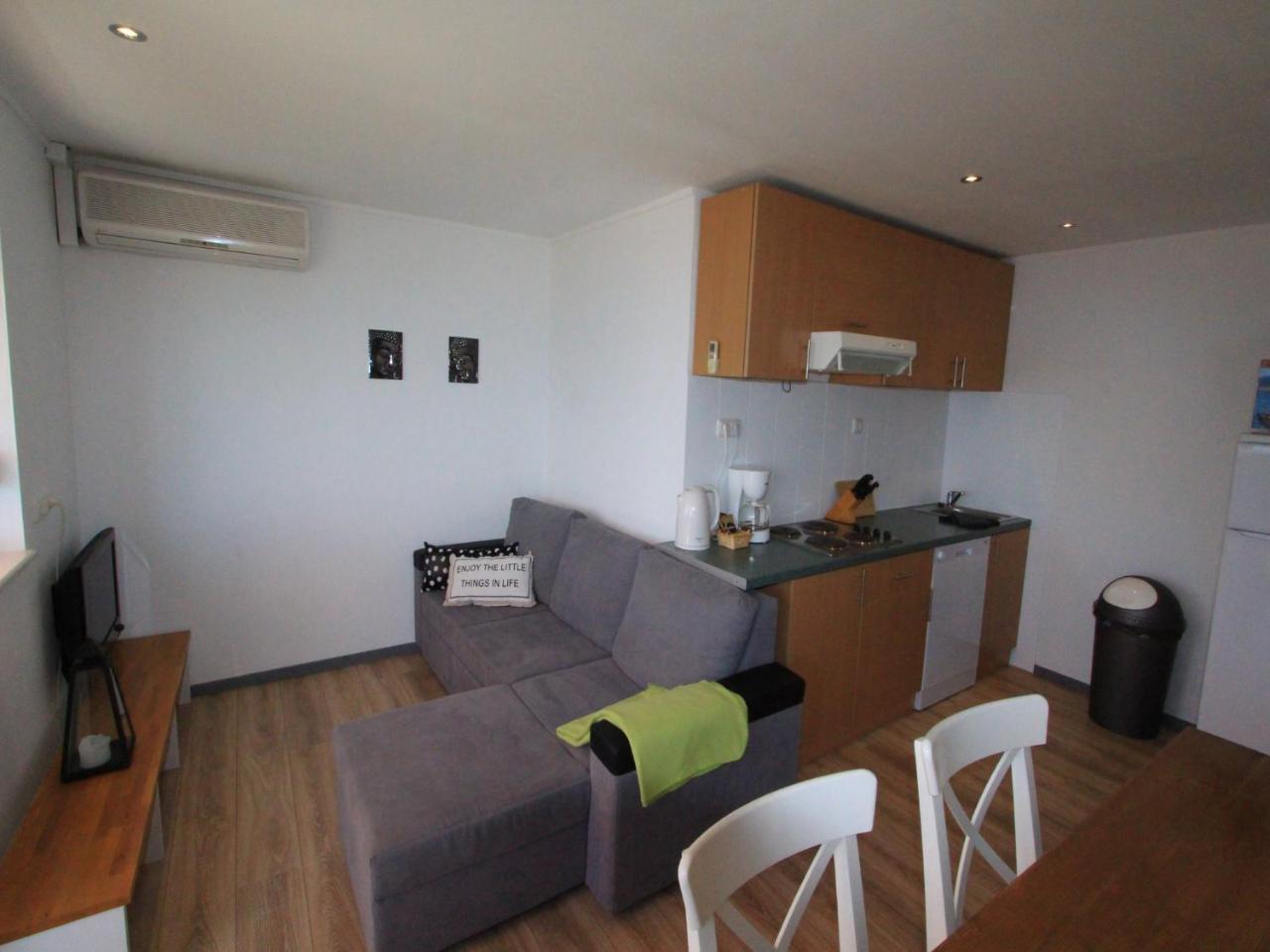 Velebit Apartments Dramalj Extérieur photo
